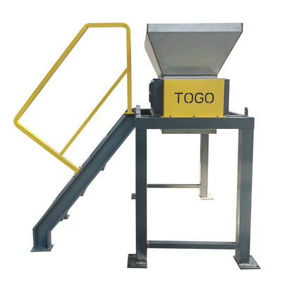 Δυνατότητα επεξεργασίας 3000-10000KG/D Τροφικά απόβλητα θρυμματιστή με υπερφόρτωση προστατευτικό κινητήρα και υψηλής απόδοσης ασφάλειας